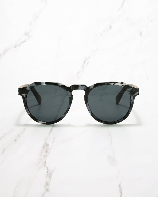 Oakmoore - Black