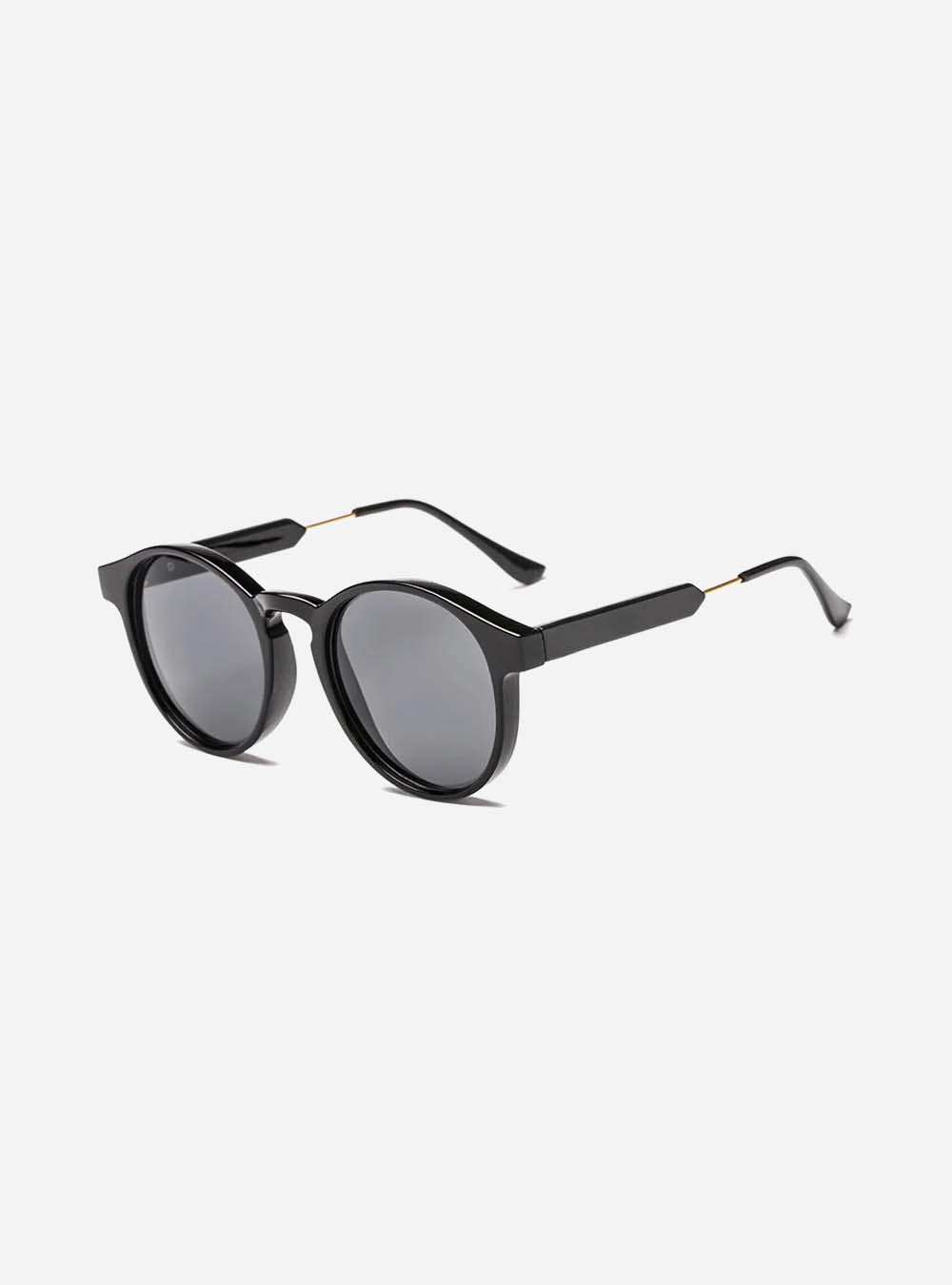 Rio - Black