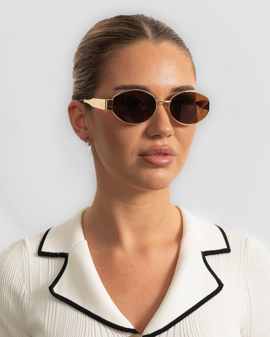 Reva - Brown