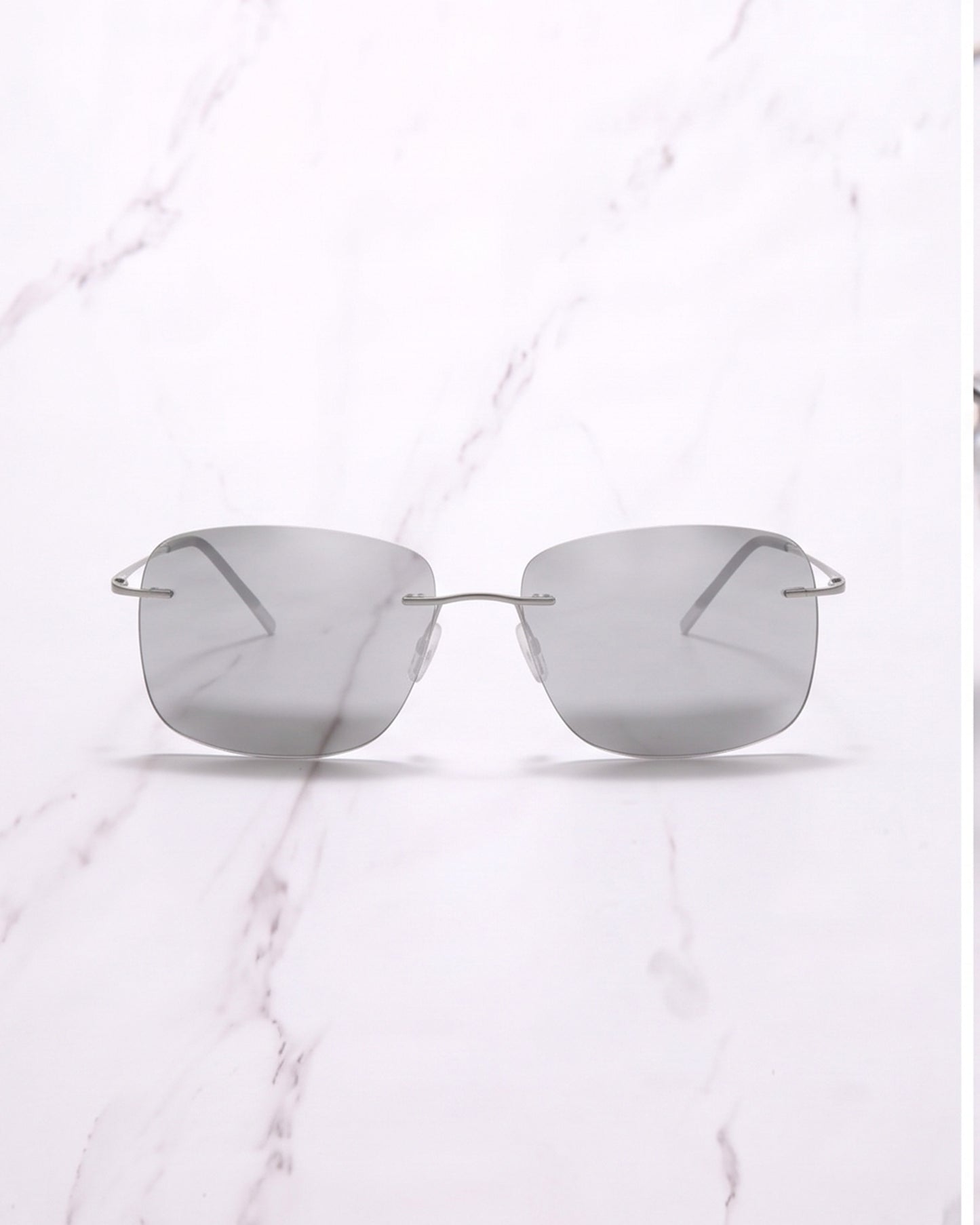 Aero - Titanium