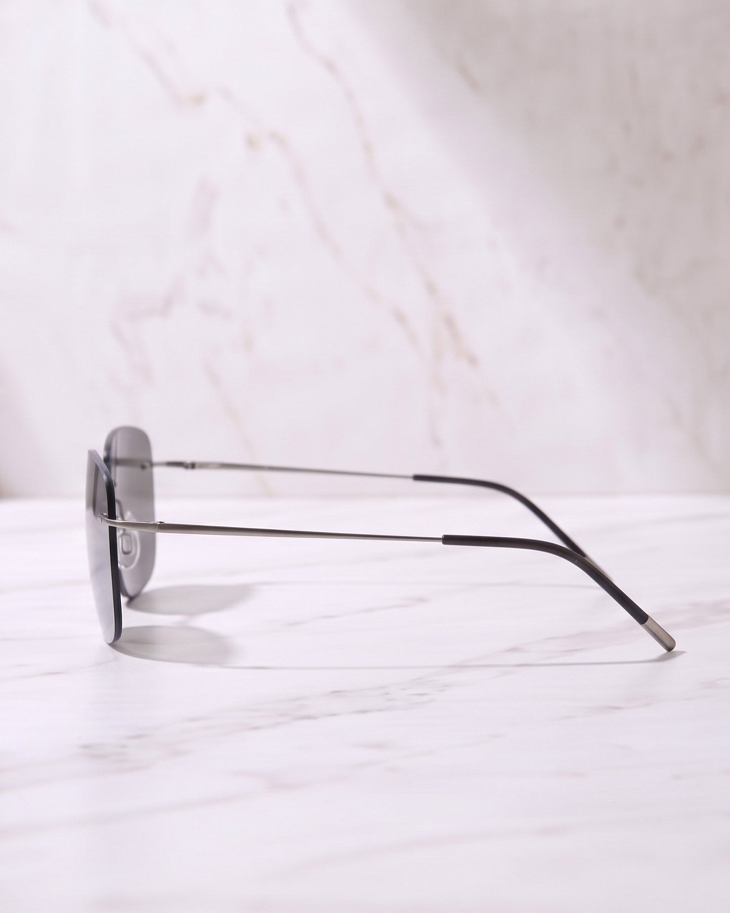 Aero - Titanium