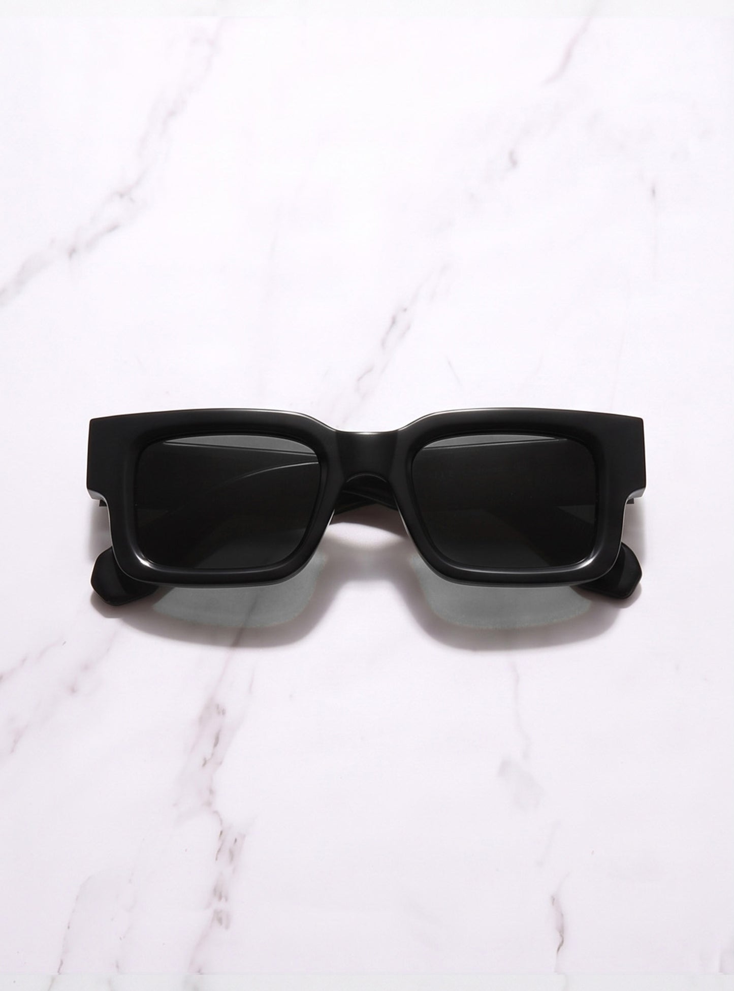 Cirrus - Black