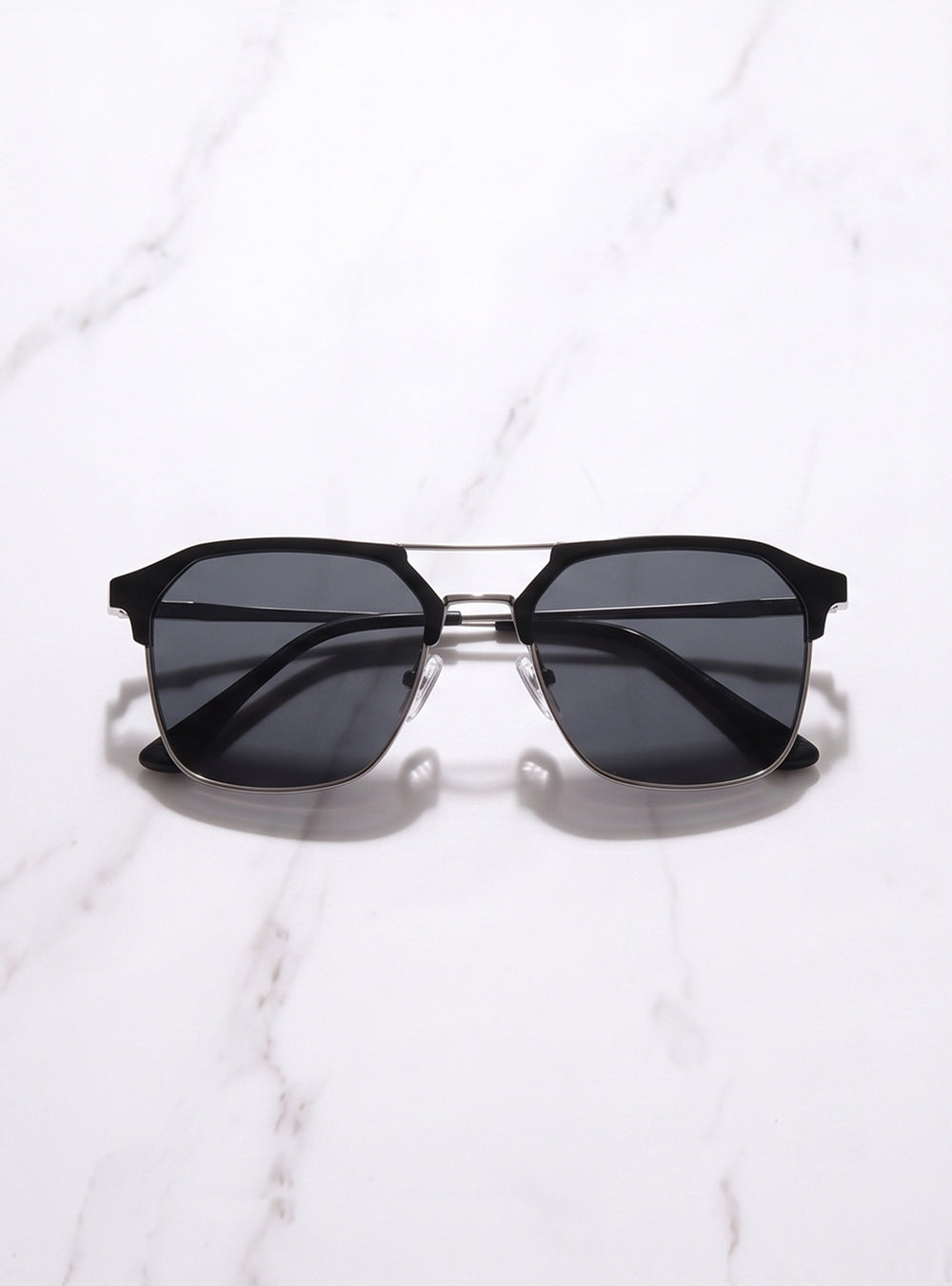 Nadir - Black
