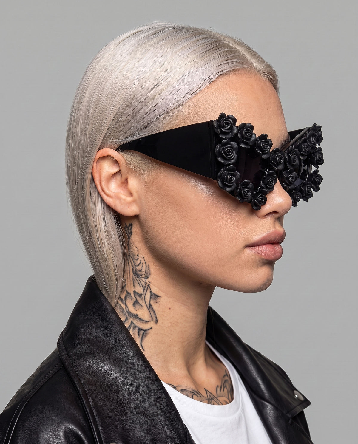 Dahlia - Black