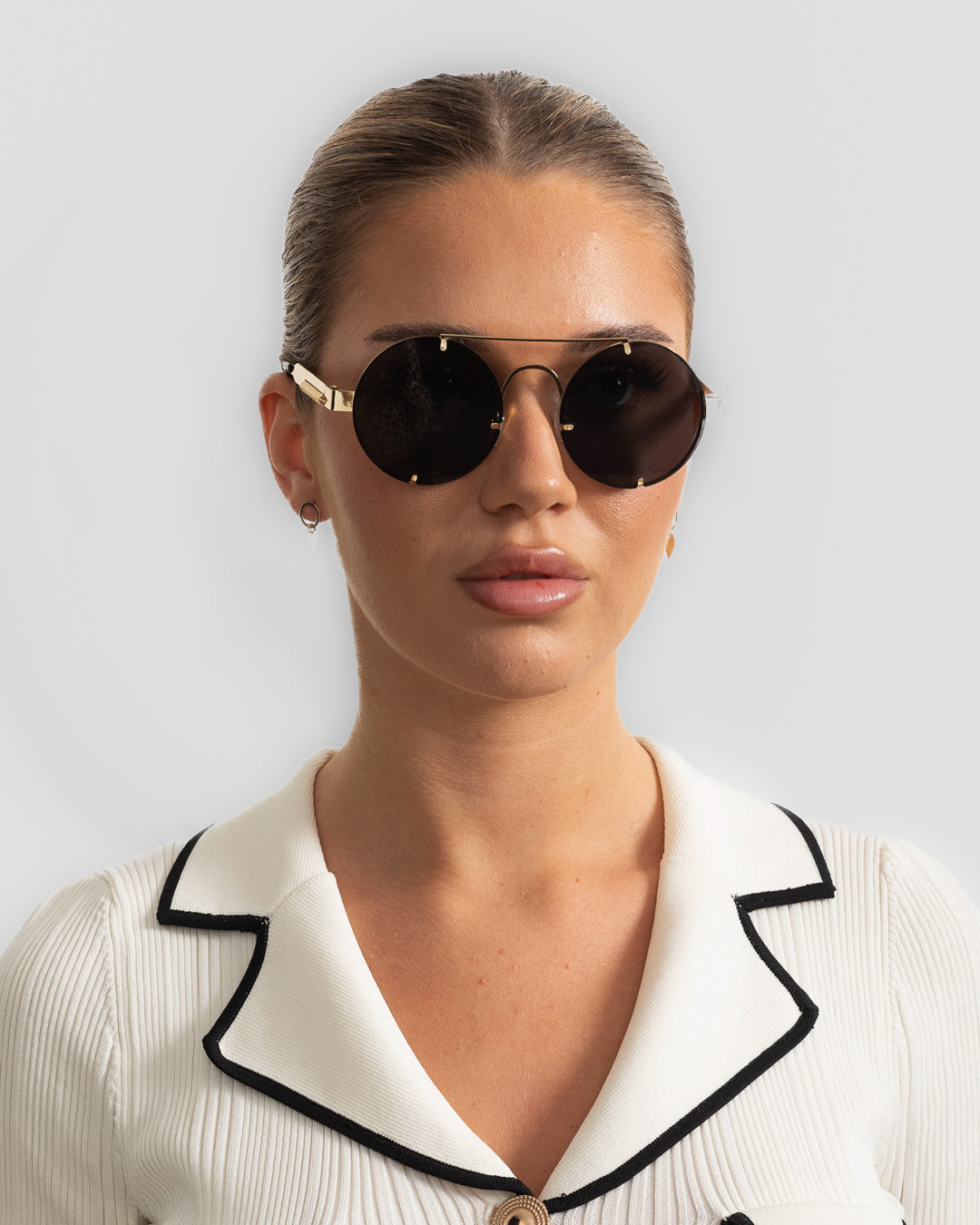 Helia - Black/Gold