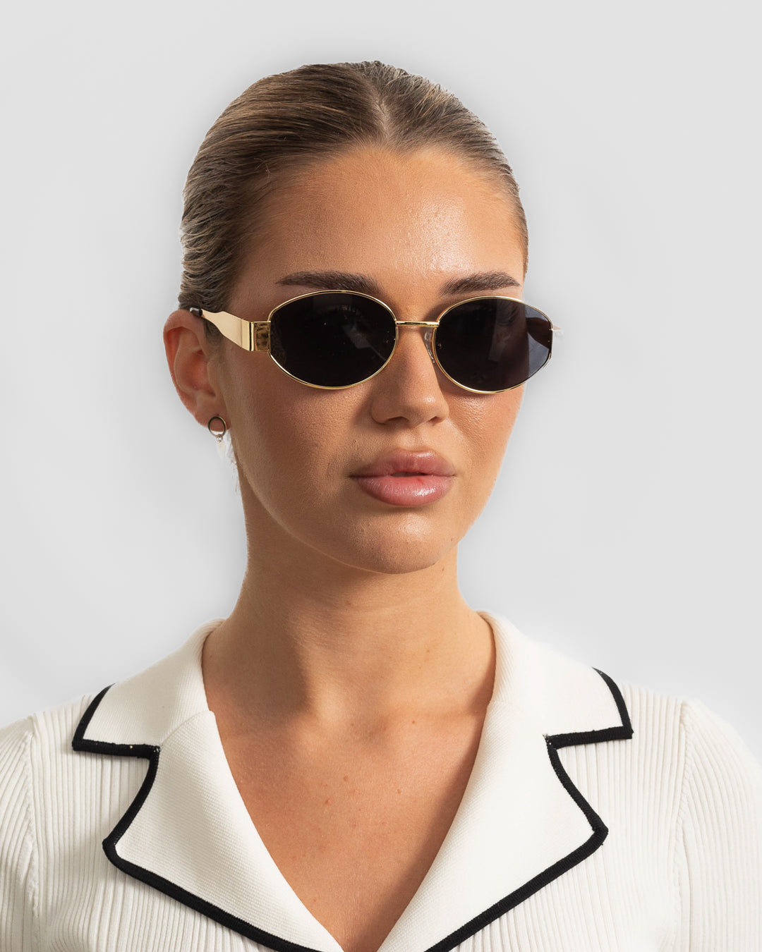 Reva - Black