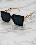 Everly - Black